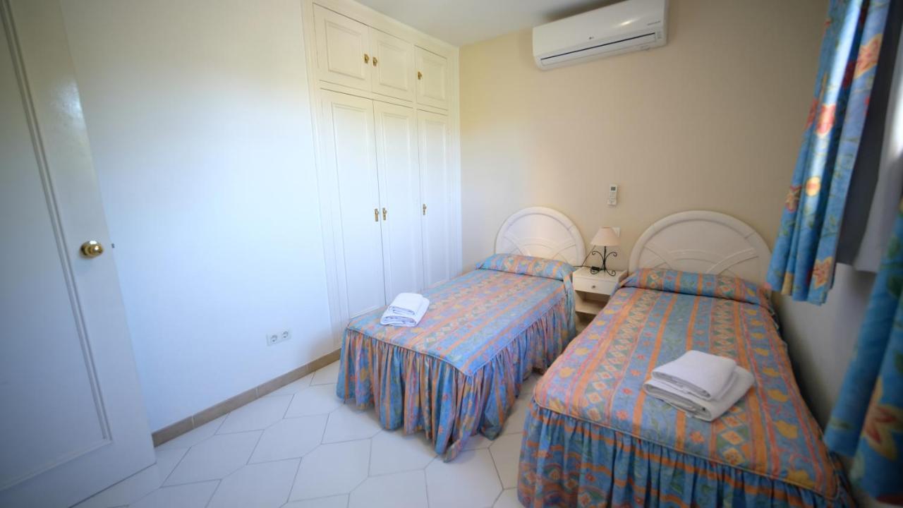 Apartamentos El Toro Марбелья Екстер'єр фото