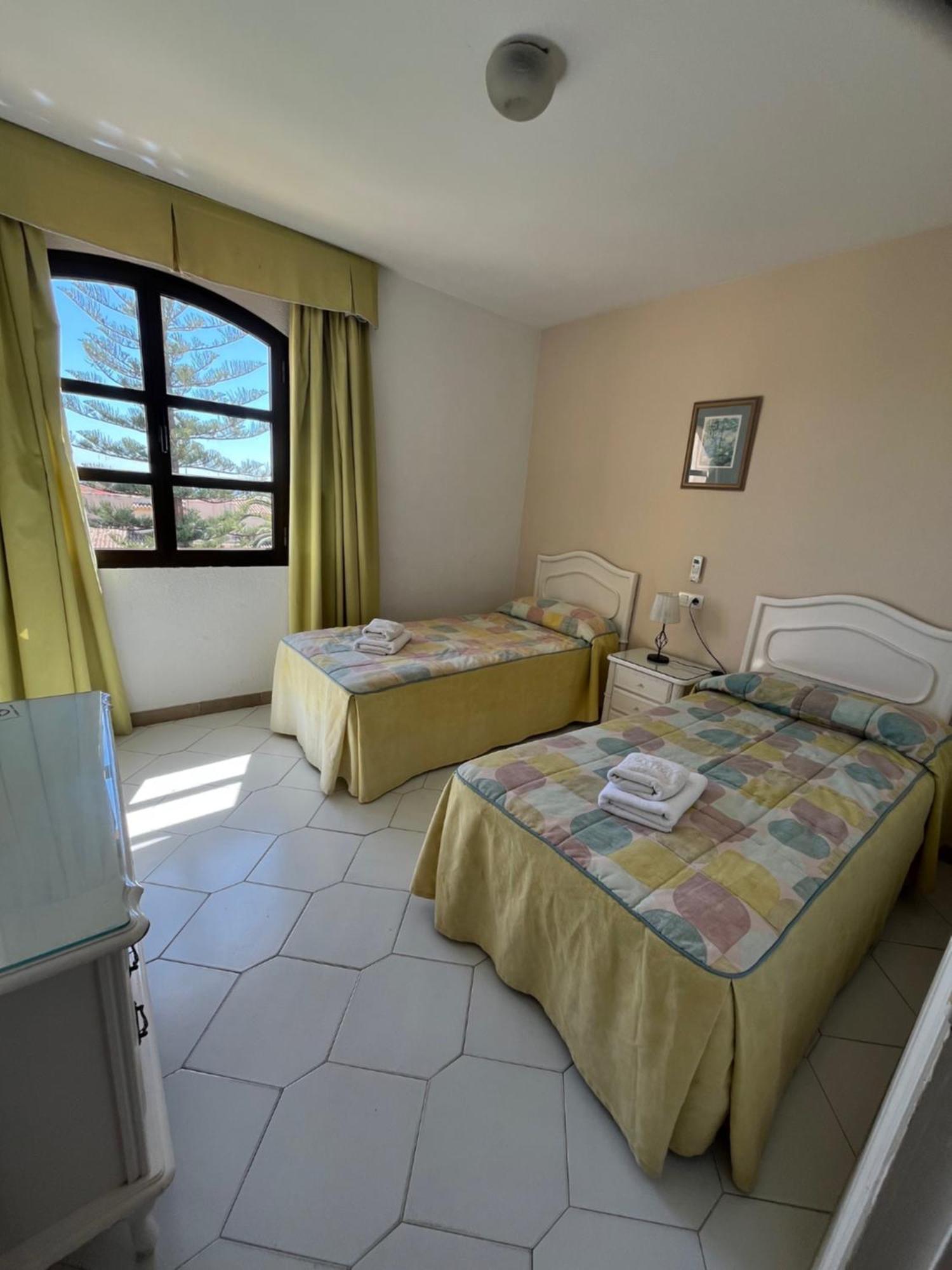 Apartamentos El Toro Марбелья Екстер'єр фото